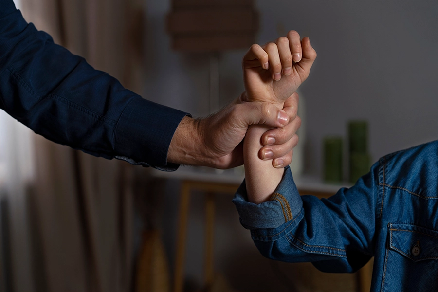 Maltraitance et enfance en danger