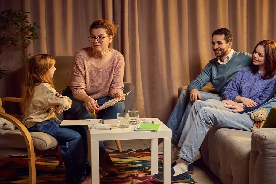 Collaborer avec les familles et les professionnels pour mieux accompagner un enfant en situation de handicap